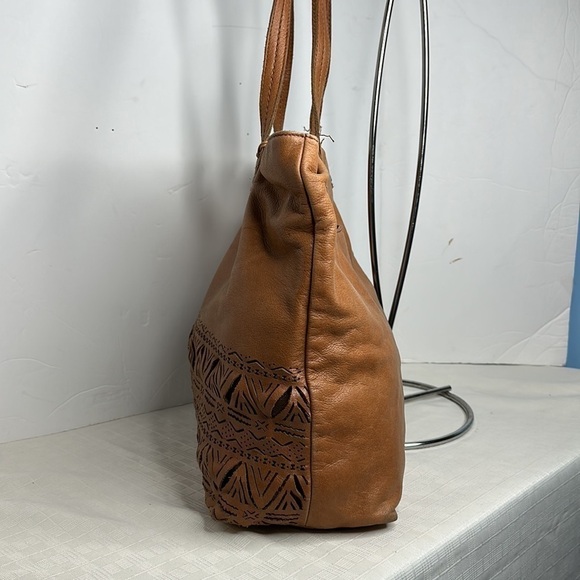 The Sak laser cut design tote - Picture 2 of 9